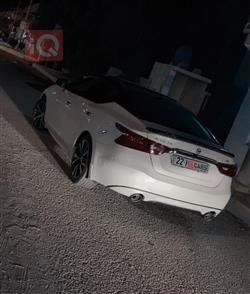 Nissan Maxima
